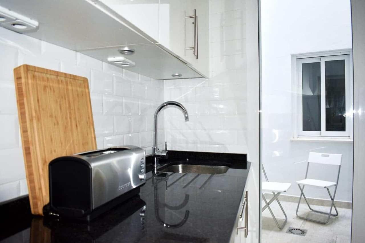 New Townhouse In The Heart Of Nerja With Jacuzzi Vila Exterior foto