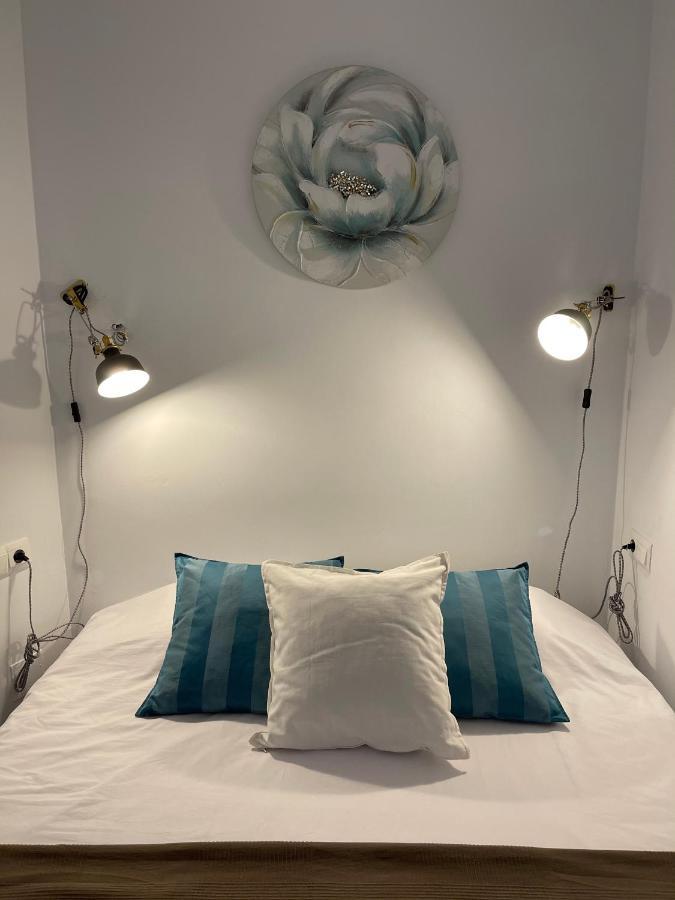 New Townhouse In The Heart Of Nerja With Jacuzzi Vila Exterior foto