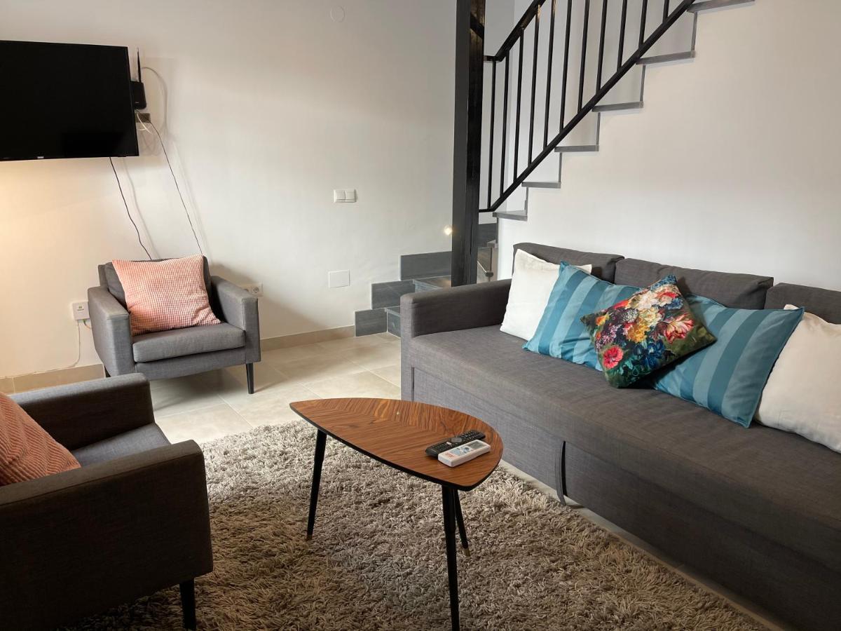 New Townhouse In The Heart Of Nerja With Jacuzzi Vila Exterior foto